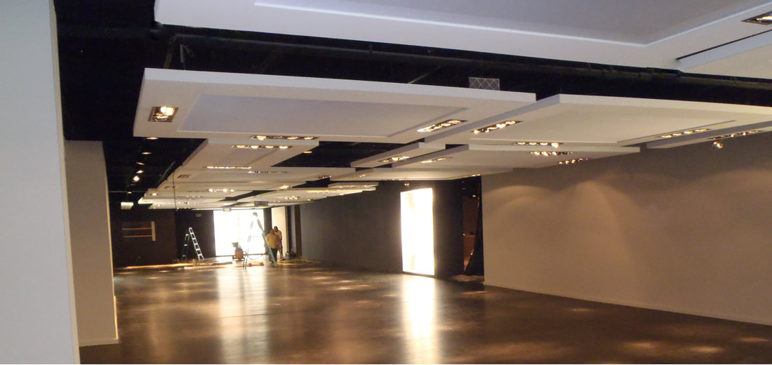 Ceiling light boxes with dramatic effect.